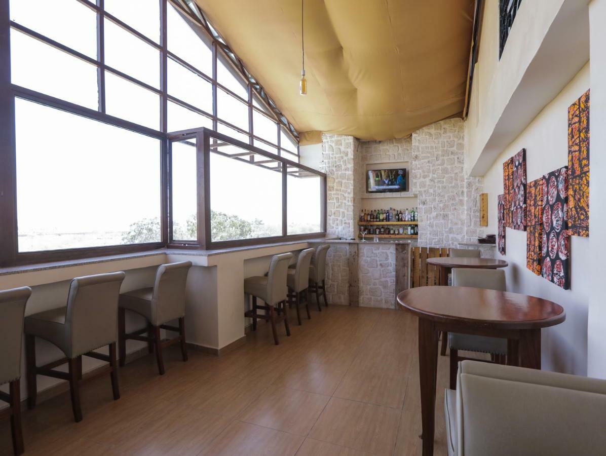 67 Athi Hotel Athi River ภายนอก รูปภาพ